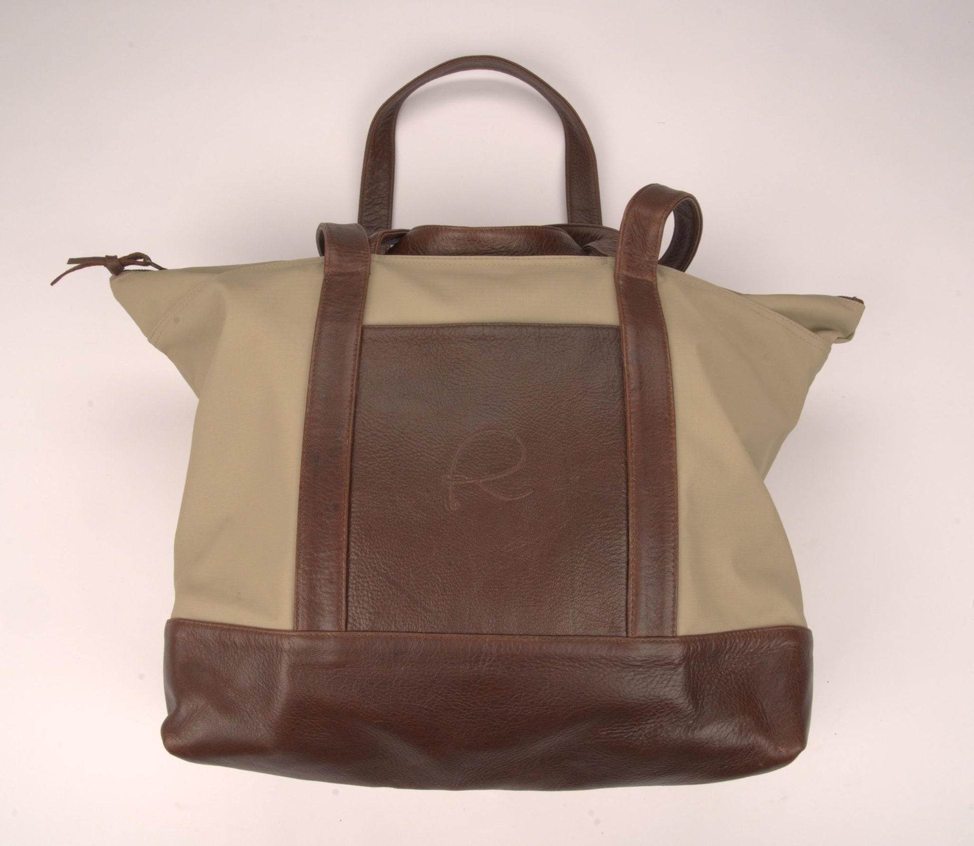 R&G Safari Tote Rivers & Glen Trading Co. Kalahari with Dark Oryx Luggage Rivers and Glen Trading Co